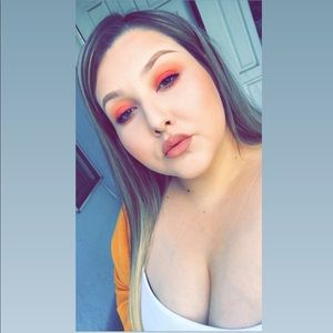 Meet your Posher, Narda